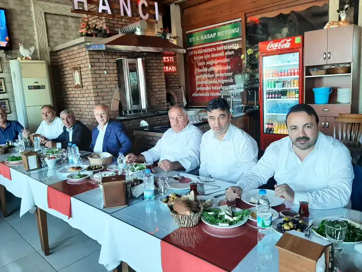 Gebzeli İş İnsanı Tahsin Turgay, Kelkit Belediye Başkanı Ünal Yılmaz’ı Ağırladı