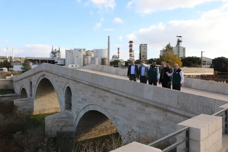Dilovası Derelerinde Temizlik ve Çevre Düzenlemesi Başlatıldı Dilovası Derelerinde Temizlik ve Çevre Düzenlemesi Başlatıldı