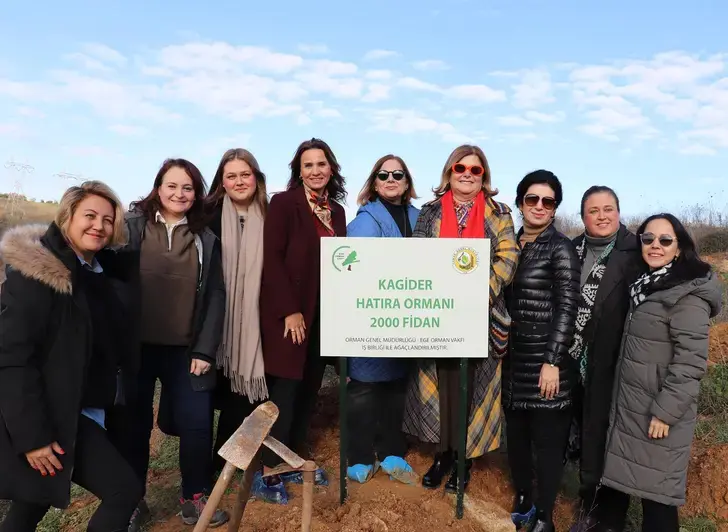 KAGİDER’den Gebze’ye 2 bin fidan