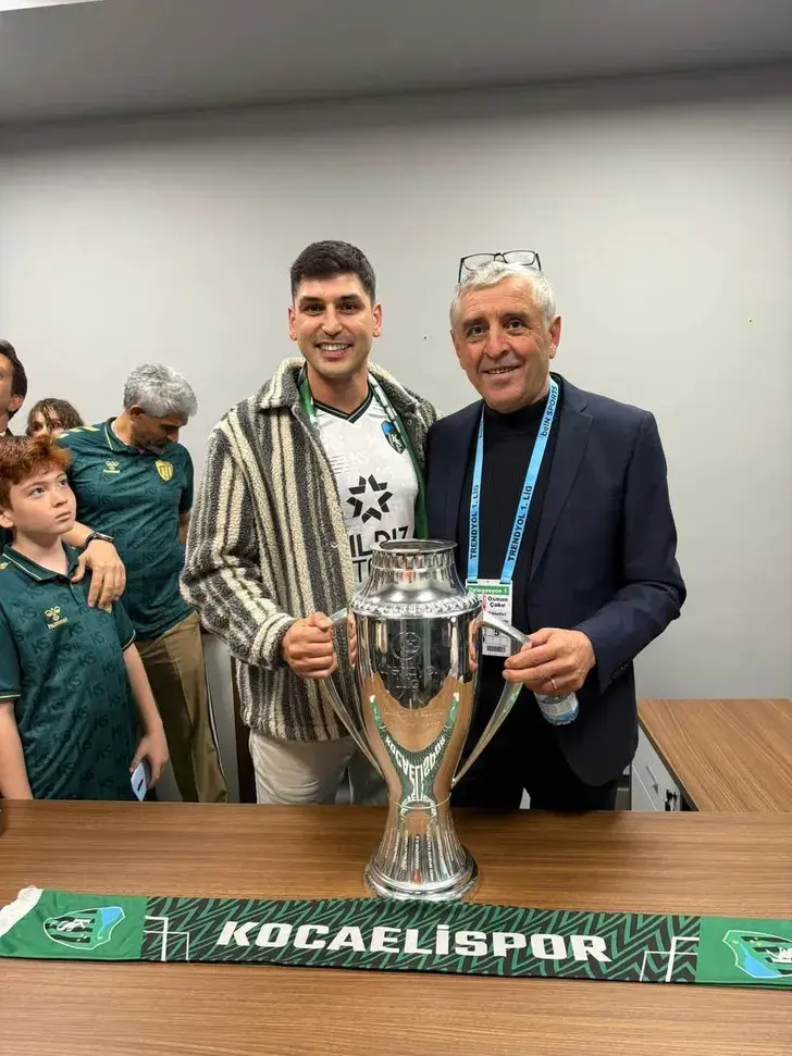 Kocaelispor’da Osman Çakır istifa etti!