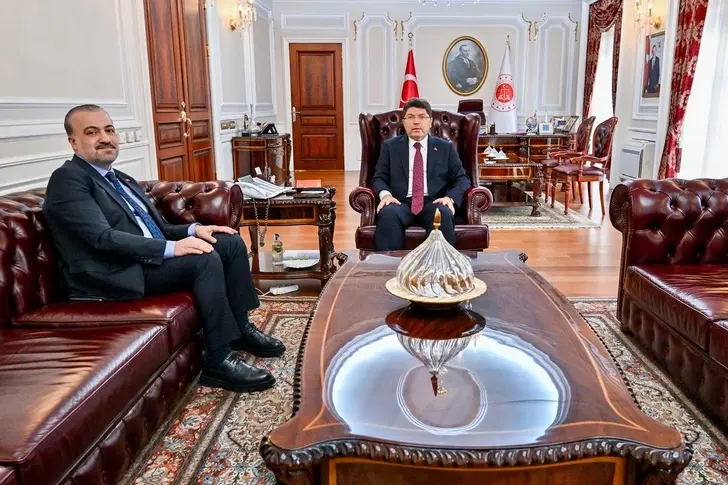 Talus ve 12 ilçe başkanından  Ankara zirvesi