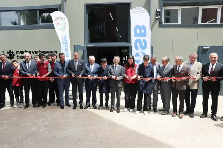 TOSB Hatice Bayraktar MTAL’da açılış