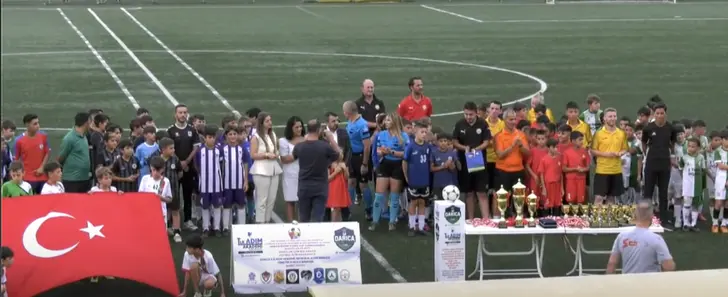 Darıca ‘Rising Star Cup’ nefes kesti! Darıca ‘Rising Star Cup’ nefes kesti!