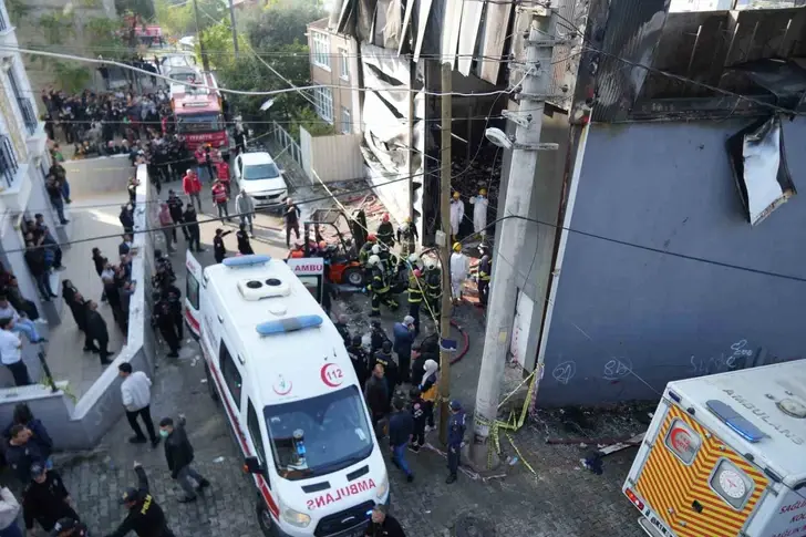 6 Kişinin Hayatını Kaybettiği Yangında 3 Kişi Gözaltına Alındı