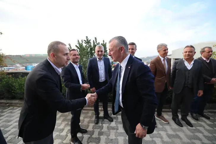 Başkan Büyükakın, Gebze’de konuştu;