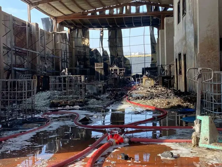 Kocaeli’deki Fabrika Yangınında 6 Kişi Hayatını Kaybetti: 2 Vardiya Amiri Gözaltında