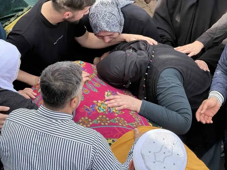 Yangın Faciasında Hayatını Kaybedenlere Duygusal Veda