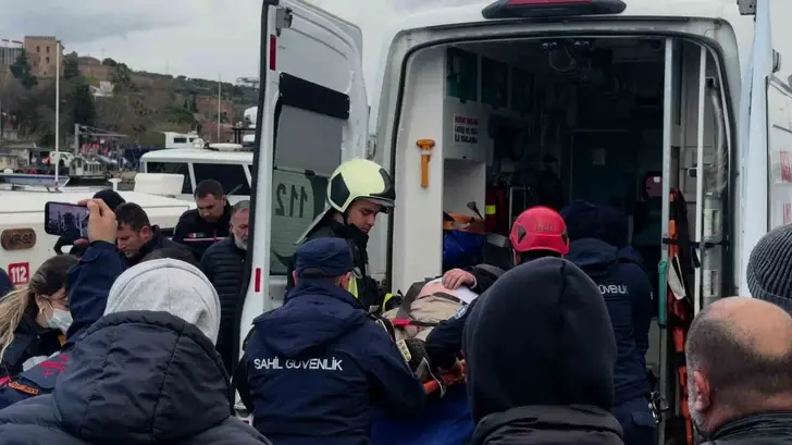 Denizde Boğulma Tehlikesi Geçiren Vatandaş Sahil Güvenlik Tarafından Kurtarıldı