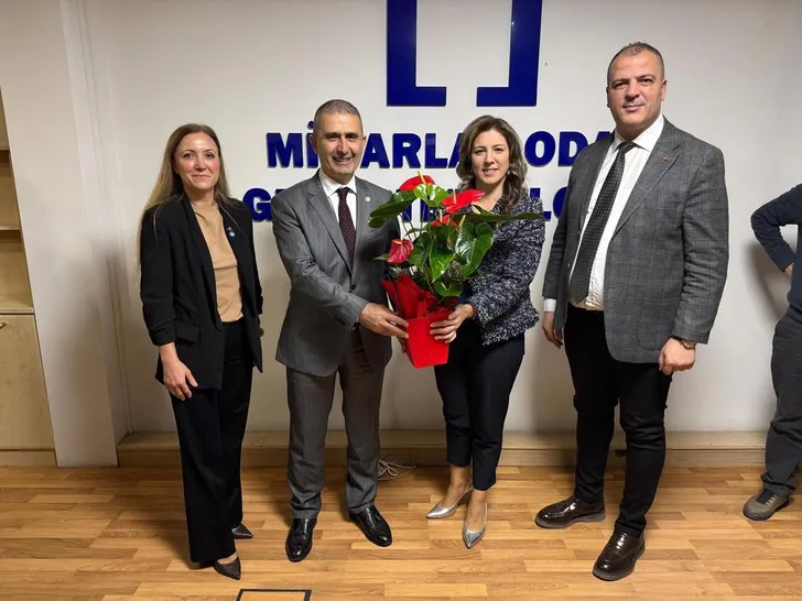 İYİ Parti, Aydoğdu’yu tebrik etti!