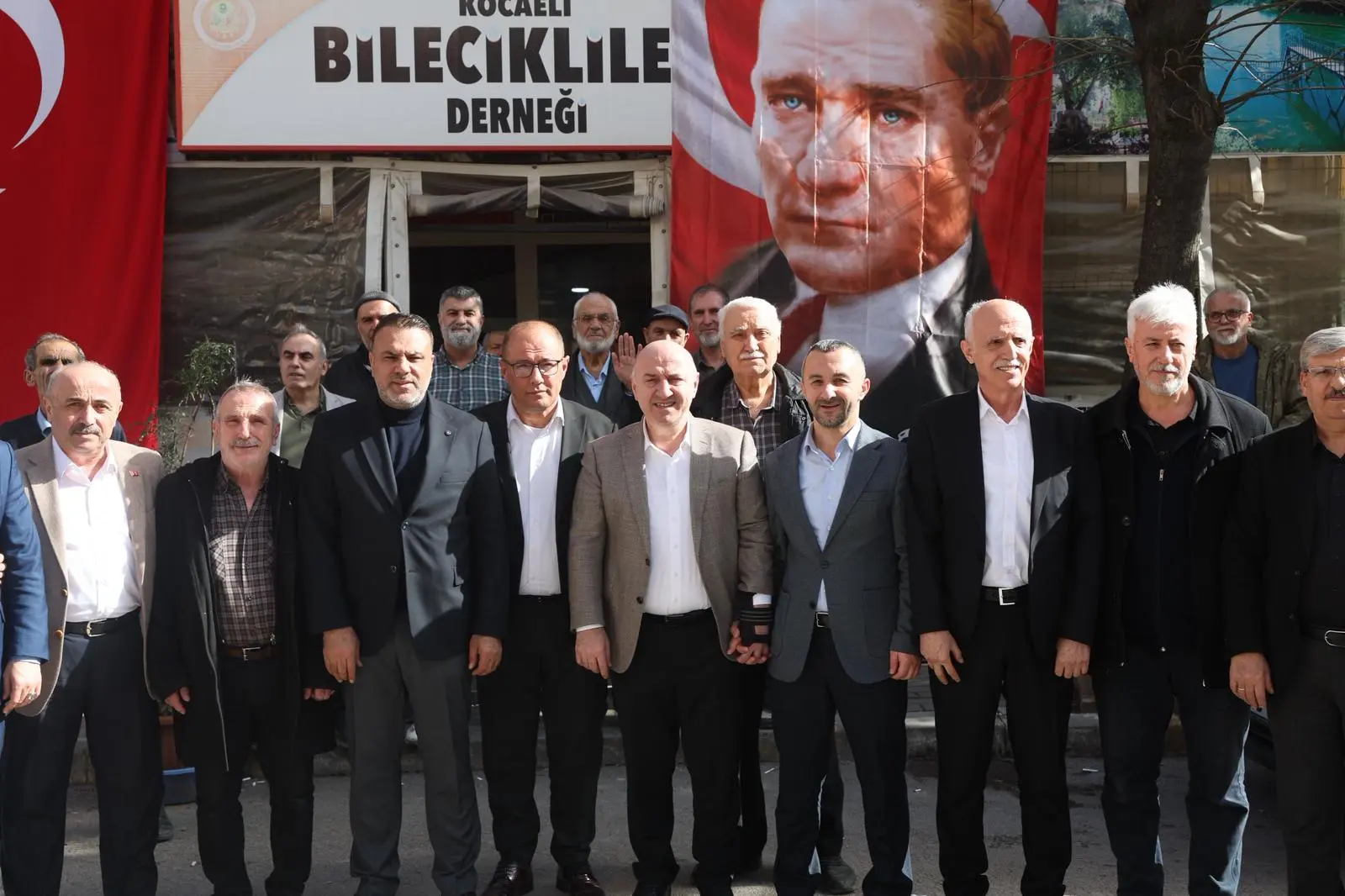 Bıyık, Dernekleri yalnız bırakmadı! Bıyık, Dernekleri yalnız bırakmadı!