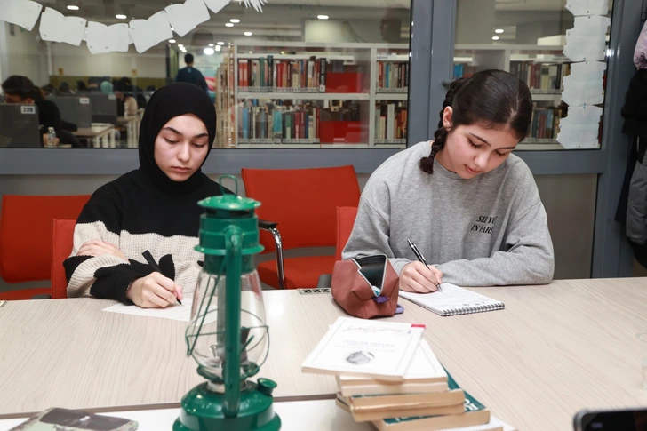 BİR ÖYKÜSÜN SEN ATÖLYESİNDEN TÜRKİYE BİRİNCİLİĞİ