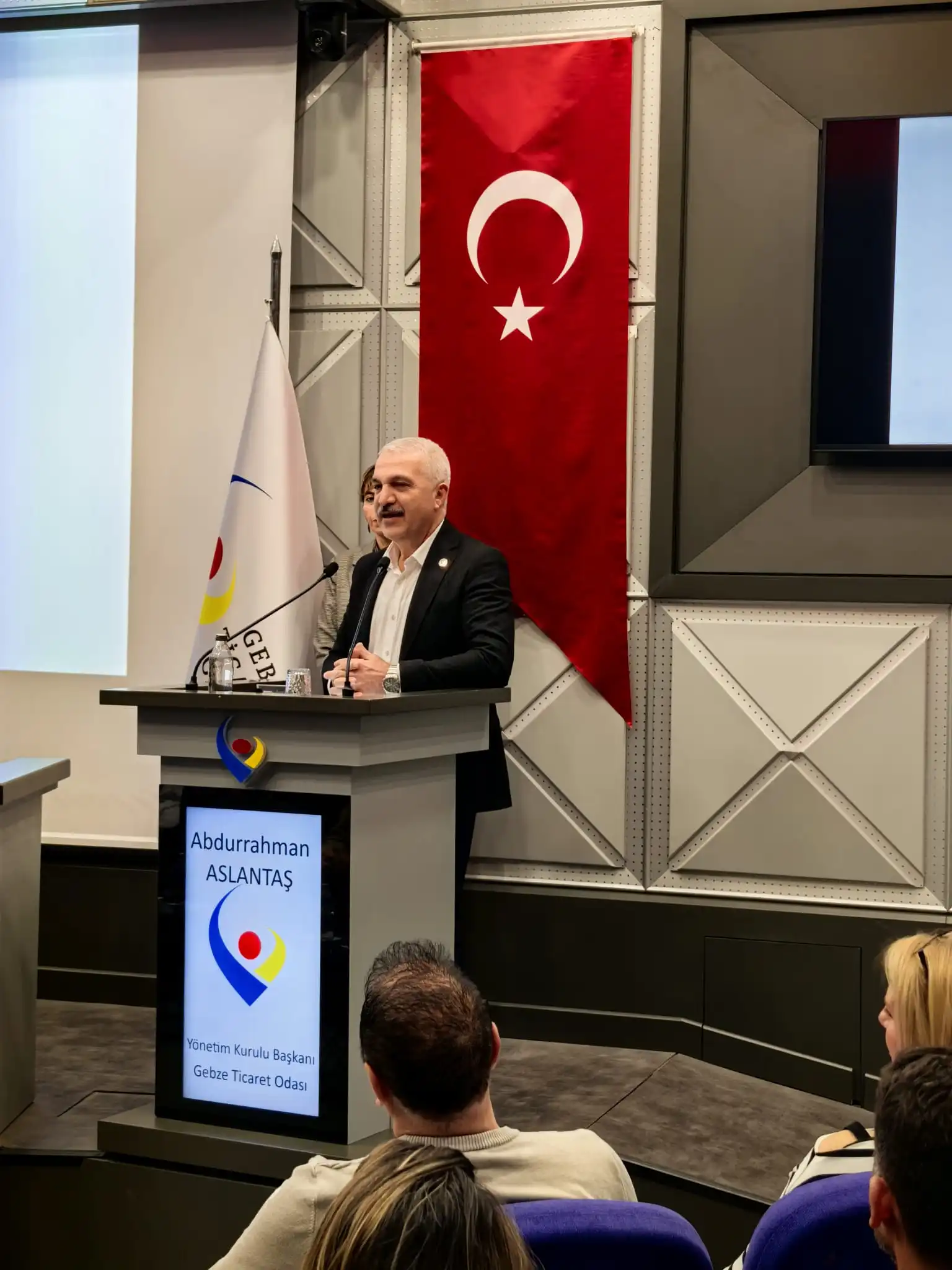 YEREL YAZARLAR DAYANIŞMA FORUMU VE ÇÖZÜM ARAYIŞI