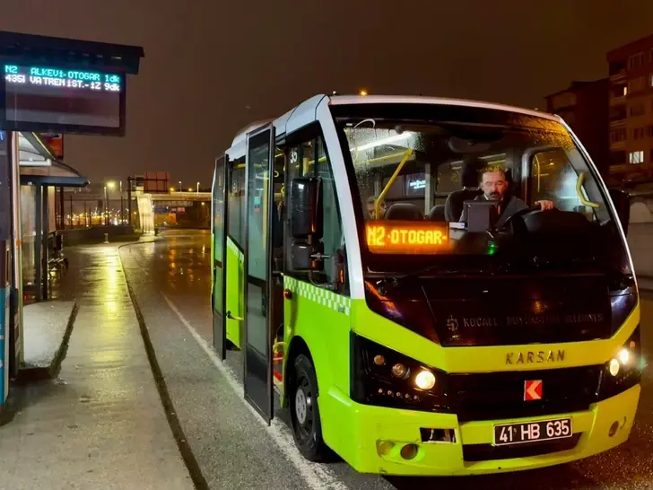 Kocaeli’de 24 Saat Kesintisiz Ulaşım Başladı: Hangi Hatlar Gece Boyunca Hizmet Veriyor?