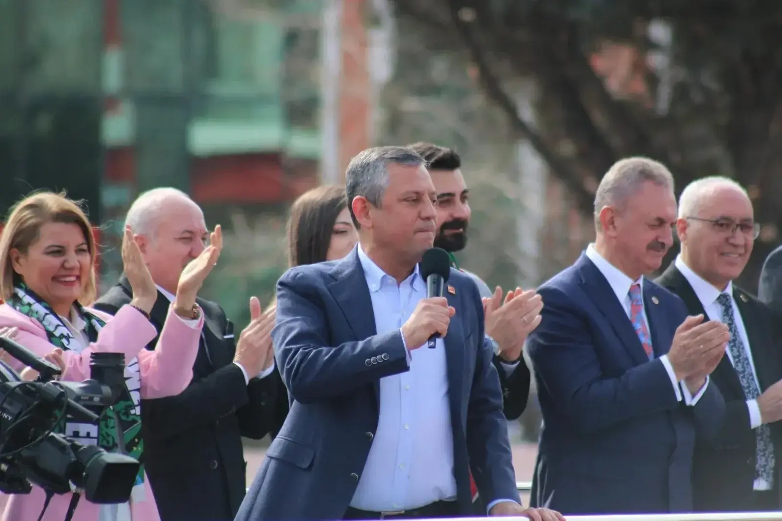 Tarkan, Özgür Özel’i cevapsız bıraktı!