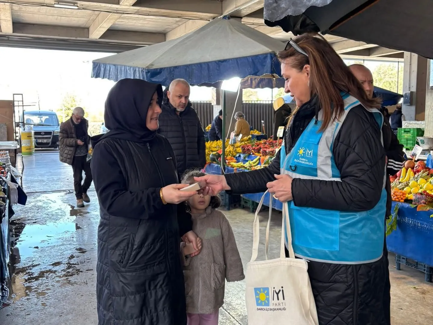 İYİ PARTİ DARICA’DAN ANLAMLI KUTLAMA