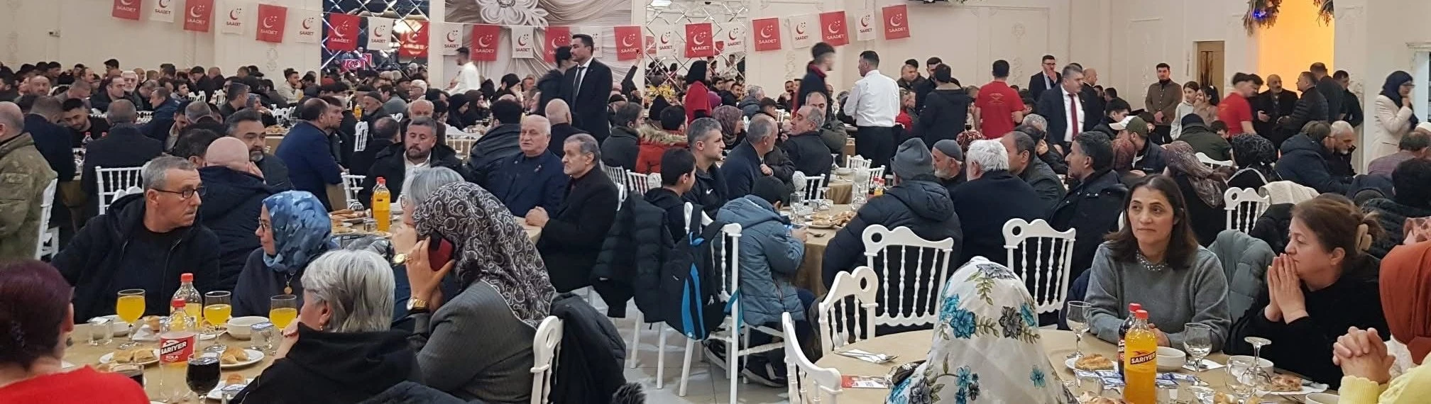 SAADET’DEN GENİŞ KATILIMLI İFTAR