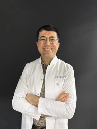 DİŞ SIKMA, TOPLUMUN YÜZDE 20’SİNDE GÖRÜLEBİLİYORGİZLİ TEHLİKE OLABİLİR