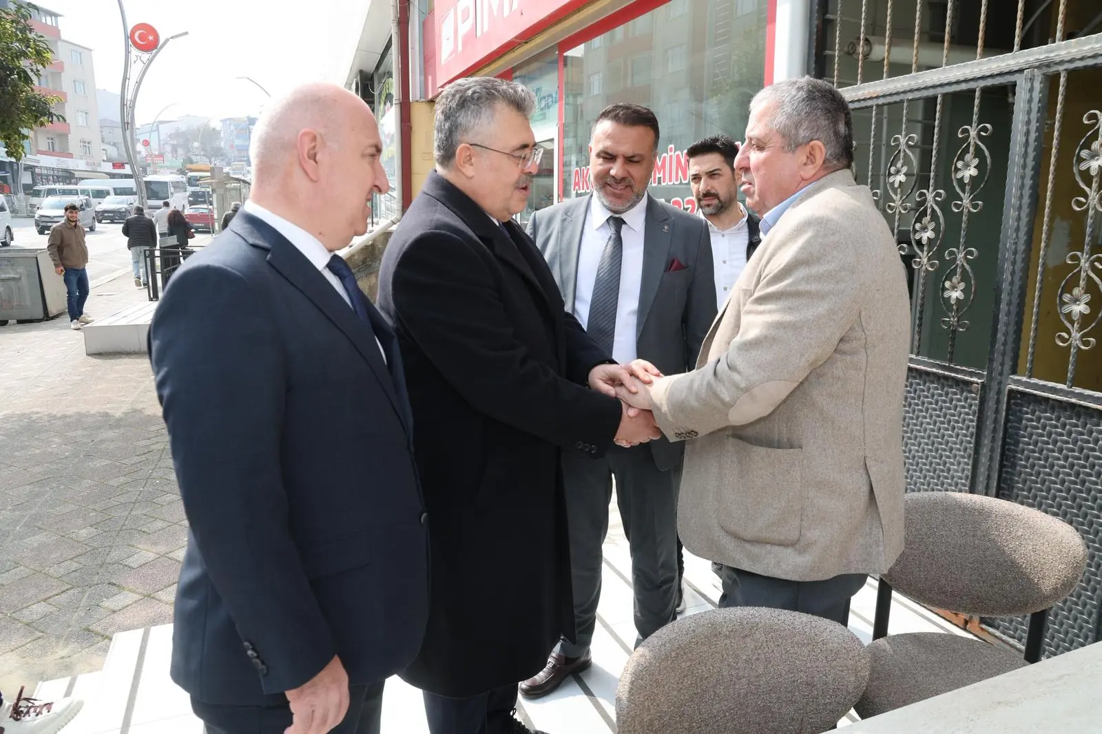 TİPİOĞLU,VATANDAŞLARLA BULUŞTU