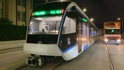 Kocaeli Akçaray Filosu Güçlendi: 5 Yeni Tramvay Hizmette, Ulaşım Kapasitesi İkiye Katlandı