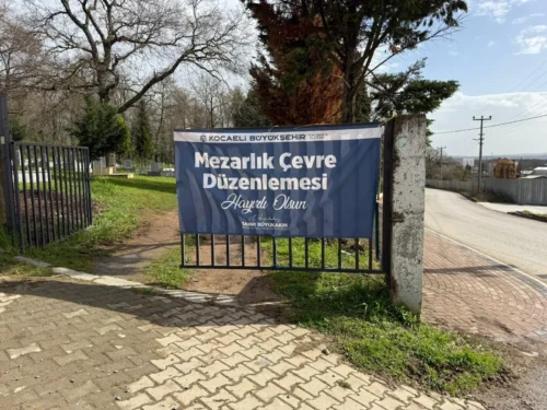 Kocaeli Büyükşehir, Gebze Pelitli Mezarlığı’na Tel Çit ve Panel Uygulaması Başlattı