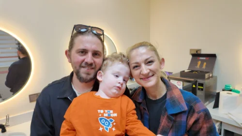 Kocaeli Gonca Engelsiz Yaşam Merkezi’nde Özel Gereksinimli Kaan’ın Unutulmaz İlk Tıraş Heyecanı