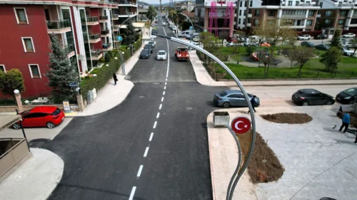 Kocaeli Yahyakaptan Şehit Ergün Köncü Caddesi’nde Yol Çizgileri Tamamlandı