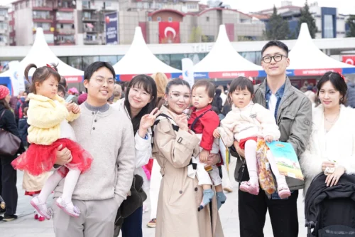 Kocaeli 23 Nisan Coşkusu İzmit’te Sınırları Aştı: Uluslararası Kültür Buluşması