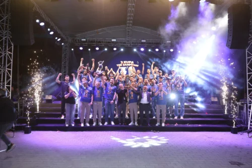 Çayırova Belediyesi Basketbol Takımı Şampiyon: 5 Yılda Süper Lig’e Yükseliş Kutlandı