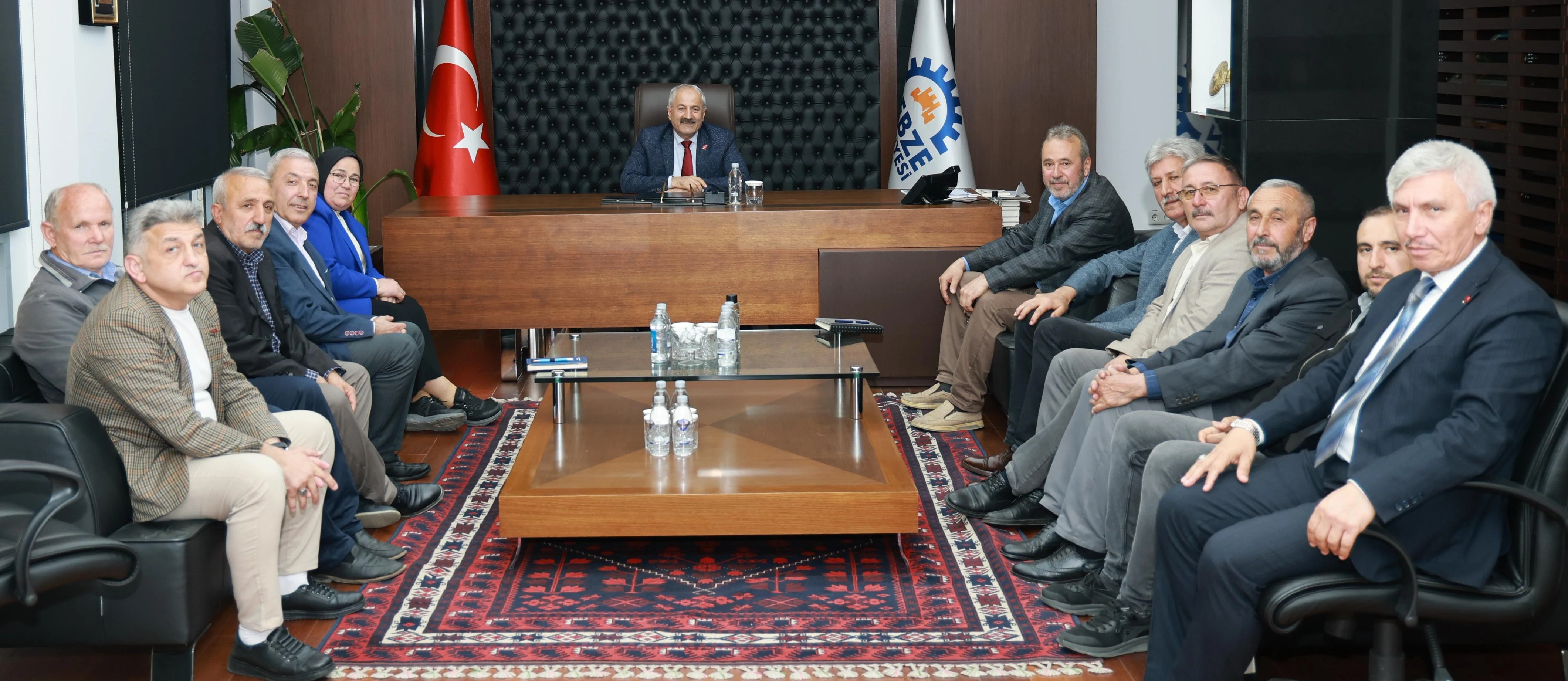 Büyükgöz Mahalle Temsilcileriyle Bir Arada;