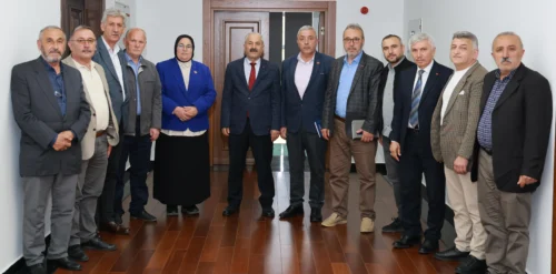 Büyükgöz Mahalle Temsilcileriyle Bir Arada;