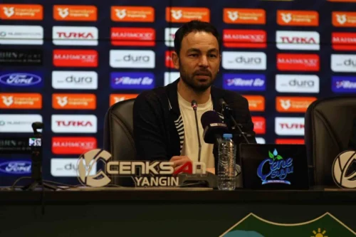 Kocaelispor Teknik Direktörü Selçuk İnan: “Penaltı Pozisyonunu İzlemedim!”