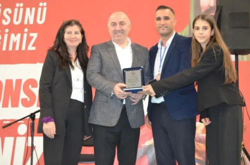 “EL ELE EL HAKKA” BİNLERİ BULUŞTURDU