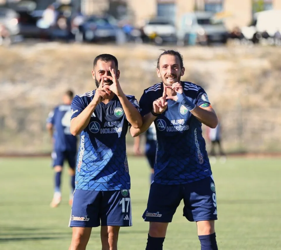 AYKUT ÇİFT DURDURULAMIYOR!