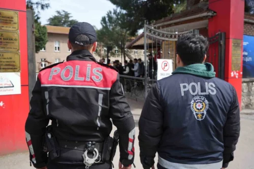Kocaeli Okullarında Güvenlik Tedbirleri Artırıldı: Polis Devriyeleri Sahada
