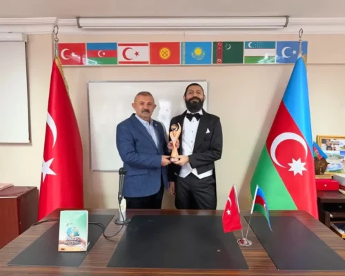 YAZAR AKİF MANAF’A İSTAD’DAN “DİYALOG VE BARIŞ ÖDÜLÜ”