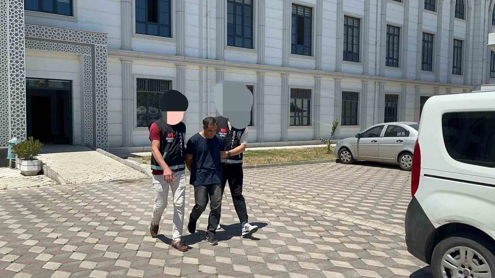 Kocaeli Körfez’de Eşine ve Akrabasına Silahlı Saldırı Davası: “Suratına Kezzap Dökerim” Tehdidi