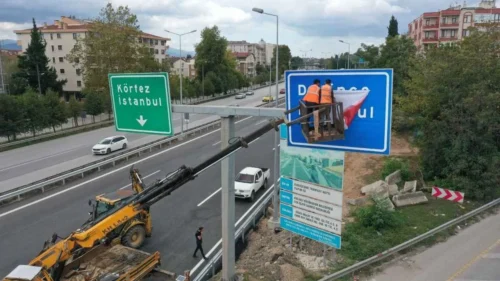 KOCAELİ’DE HIZ LİMİTLERİ GÜNCELLENDİ: D-100’DE YENİ DÖNEM