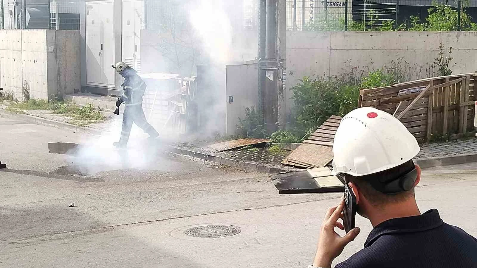 Kocaeli Körfez Elektrik Trafosu Yangını: Mahalle Elektriksiz Kaldı