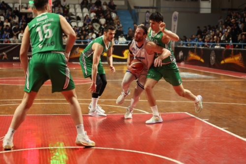 KAĞITSPOR UMUDUNU SON MAÇA KALDI