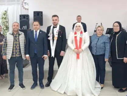 KAVRAN VE GÜL AİLELERİNİN EN MUTLU GÜNÜ