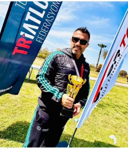 YÜCEL BORU FEN GURURLANDIRDI