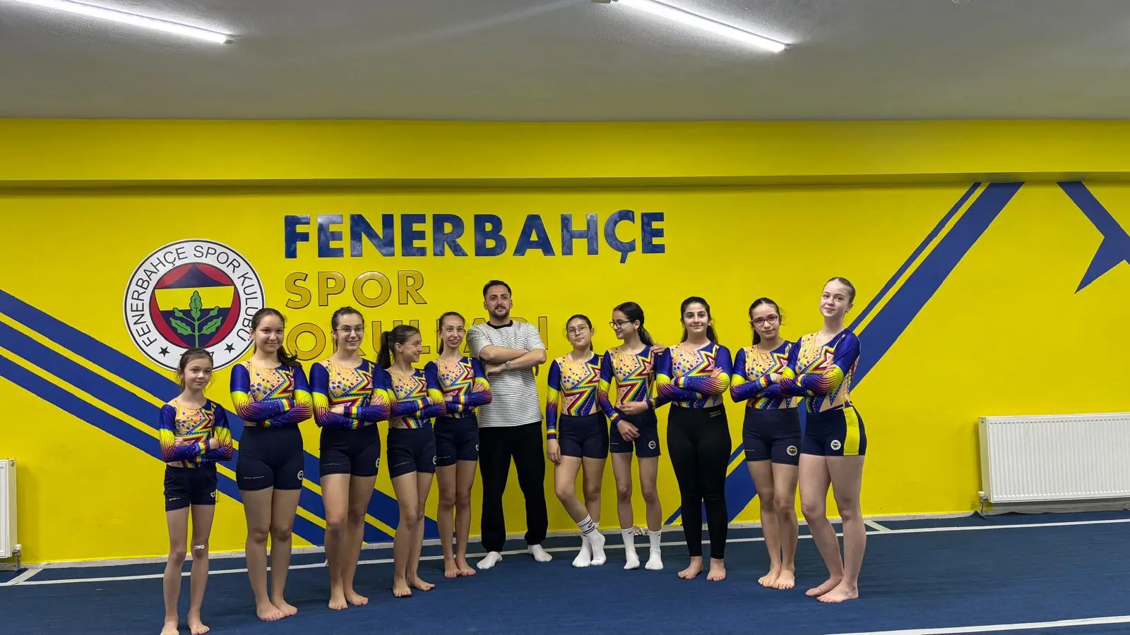 ZERAFET VE GÜÇ BİR ARADA