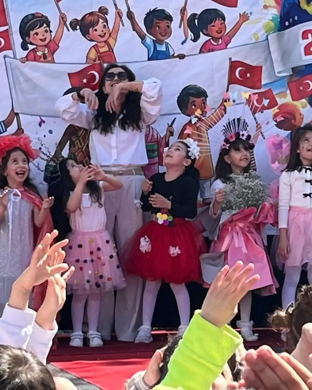 ATATÜRK İLKOKULU’NDA SANAT RÜZGARI
