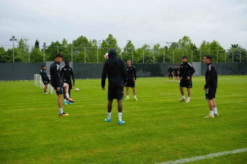Kocaelispor Selçuk İnan: Antalyaspor Maçı Saha İçi Namusumuzdur