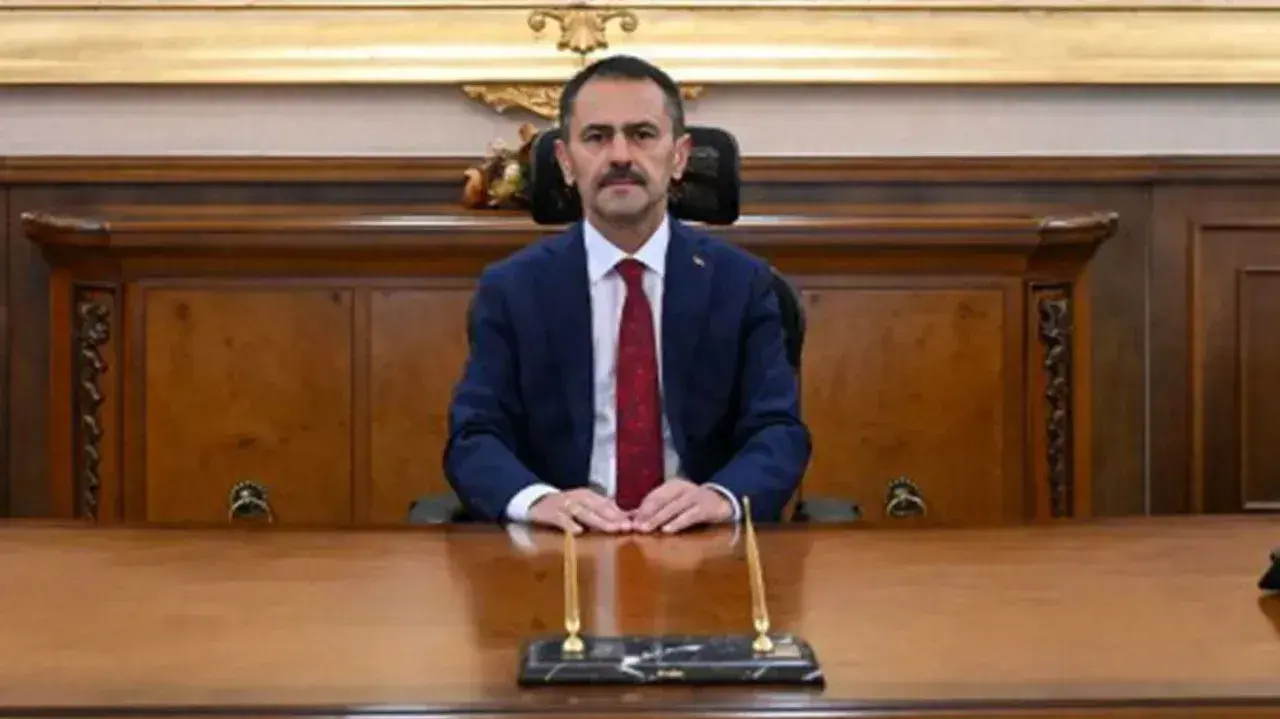 BAŞKENTTE FIRTINA, KOCAELİ'DE İSTİKRAR!