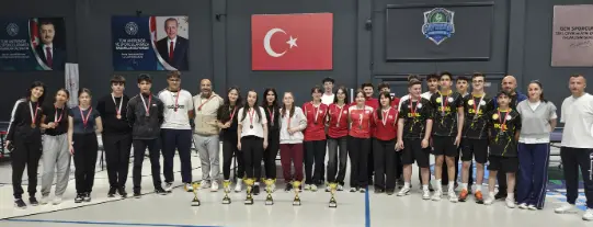 ÇAYIROVA MASA TENİSİ MÜSABAKALARI TAMAMLANDI ÇAYIROVA MASA TENİSİ MÜSABAKALARI TAMAMLANDI