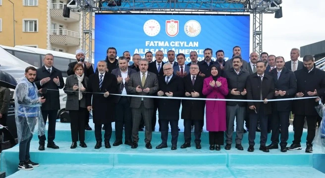 Ceylen’dan Anlamlı Vefa Ceylen’dan Anlamlı Vefa