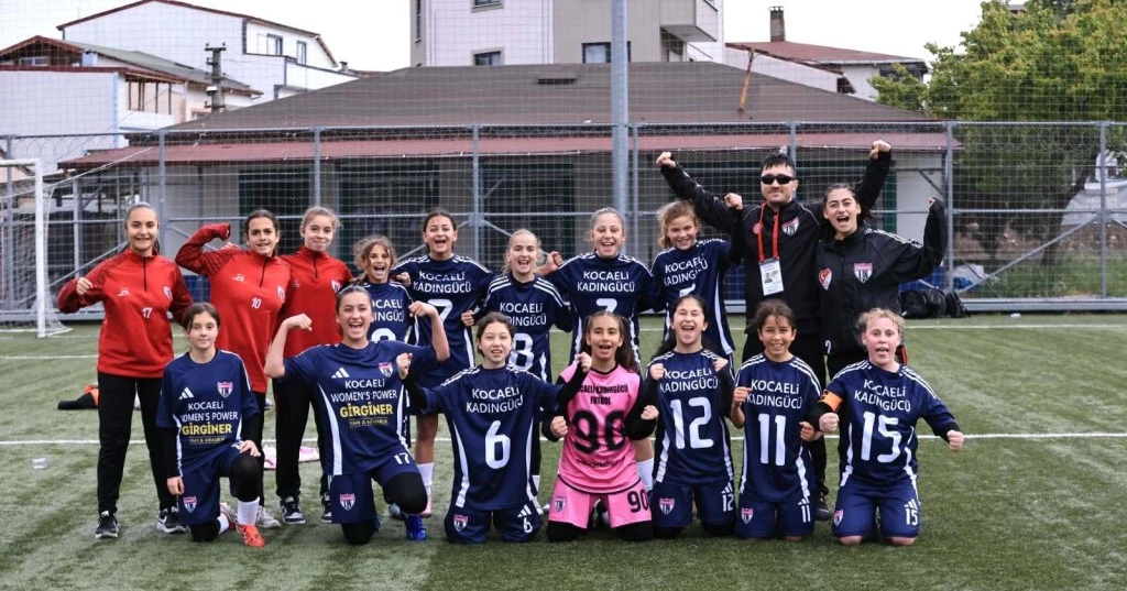 Kadın Gücü Şov Yaptı: 6-2 Kadın Gücü Şov Yaptı: 6-2