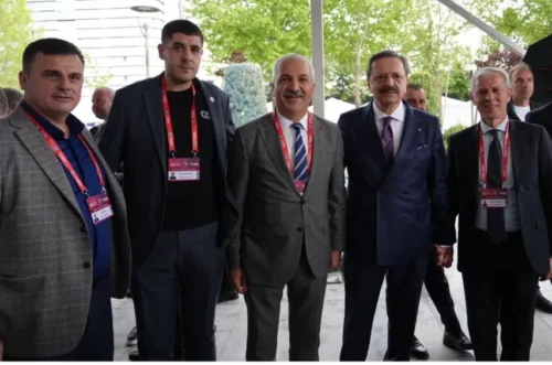 GTO TOBB ZİRVESİNDE
