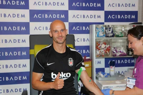 Beşiktaş Yeni Sezon Sağlık Kontrolleri Sürüyor: Rashica, Djalo ve Semih Kılıçsoy Muayene Oldu